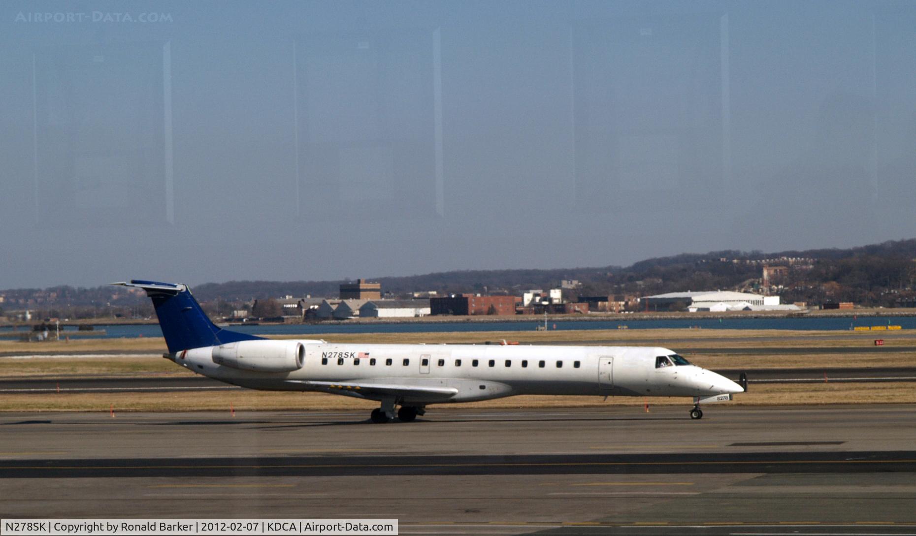 N278SK, 2001 Embraer EMB-145LR C/N 145370, DCA, VA