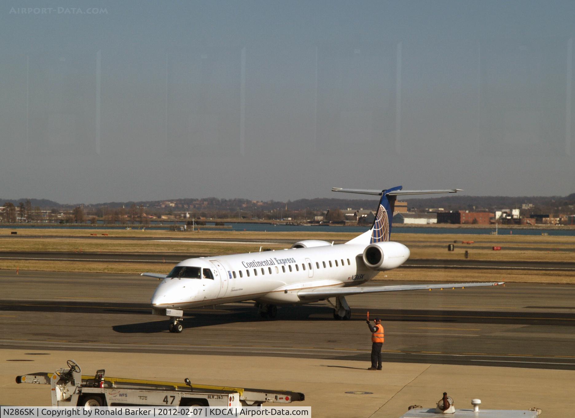 N286SK, 2001 Embraer EMB-145LR C/N 145443, DCA, VA