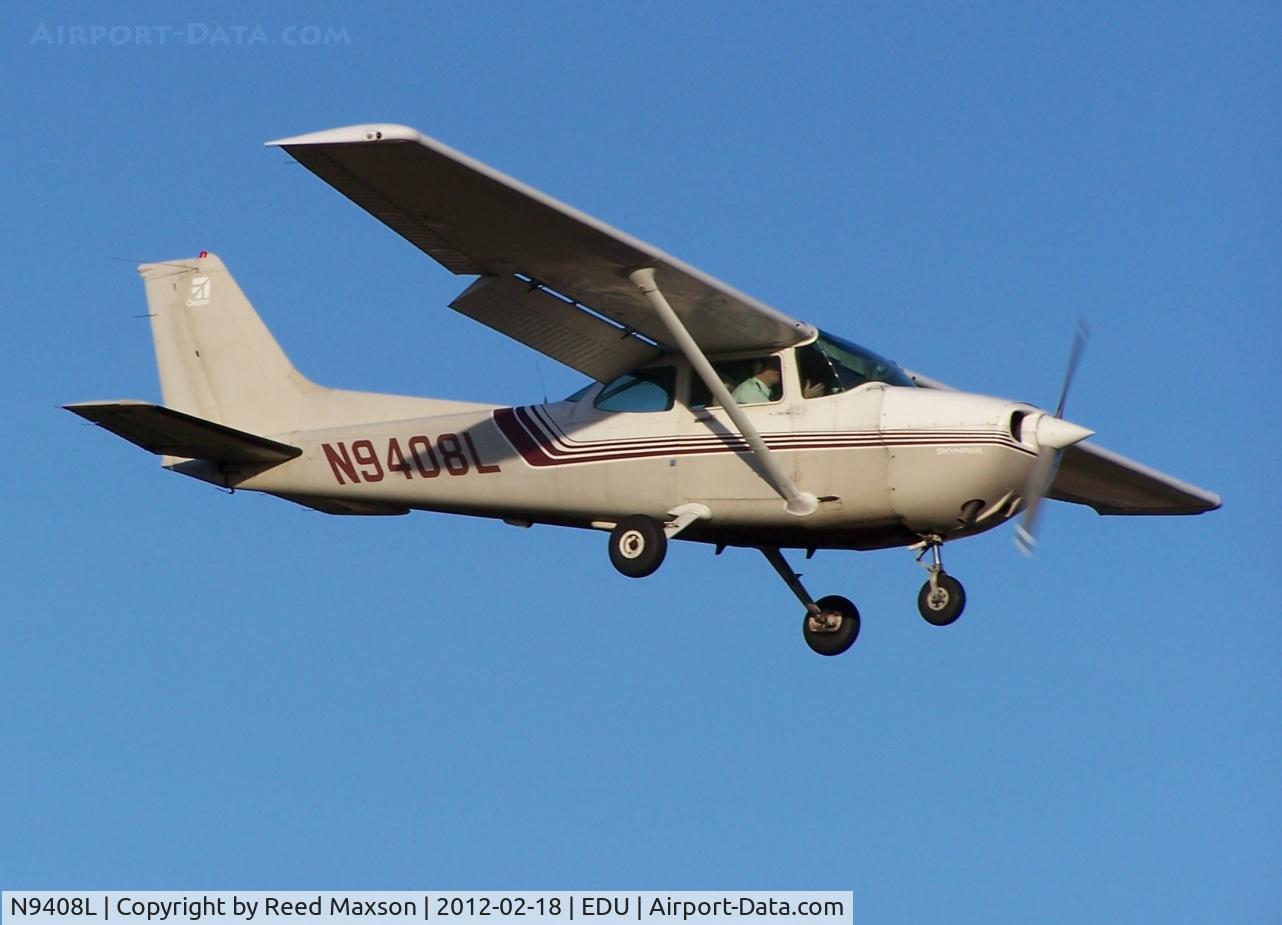 N9408L, 1986 Cessna 172P C/N 17276551, On final, EDU