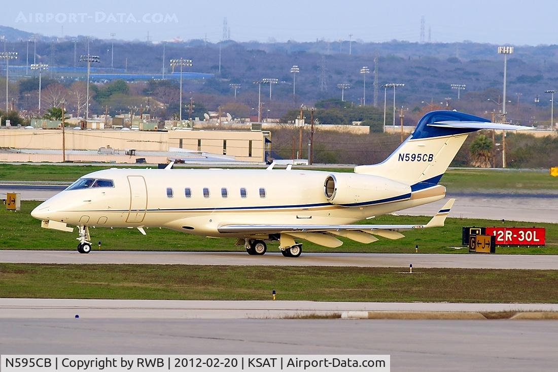 N595CB, Bombardier Challenger 300 (BD-100-1A10) C/N 20326, Taxiing to 12R