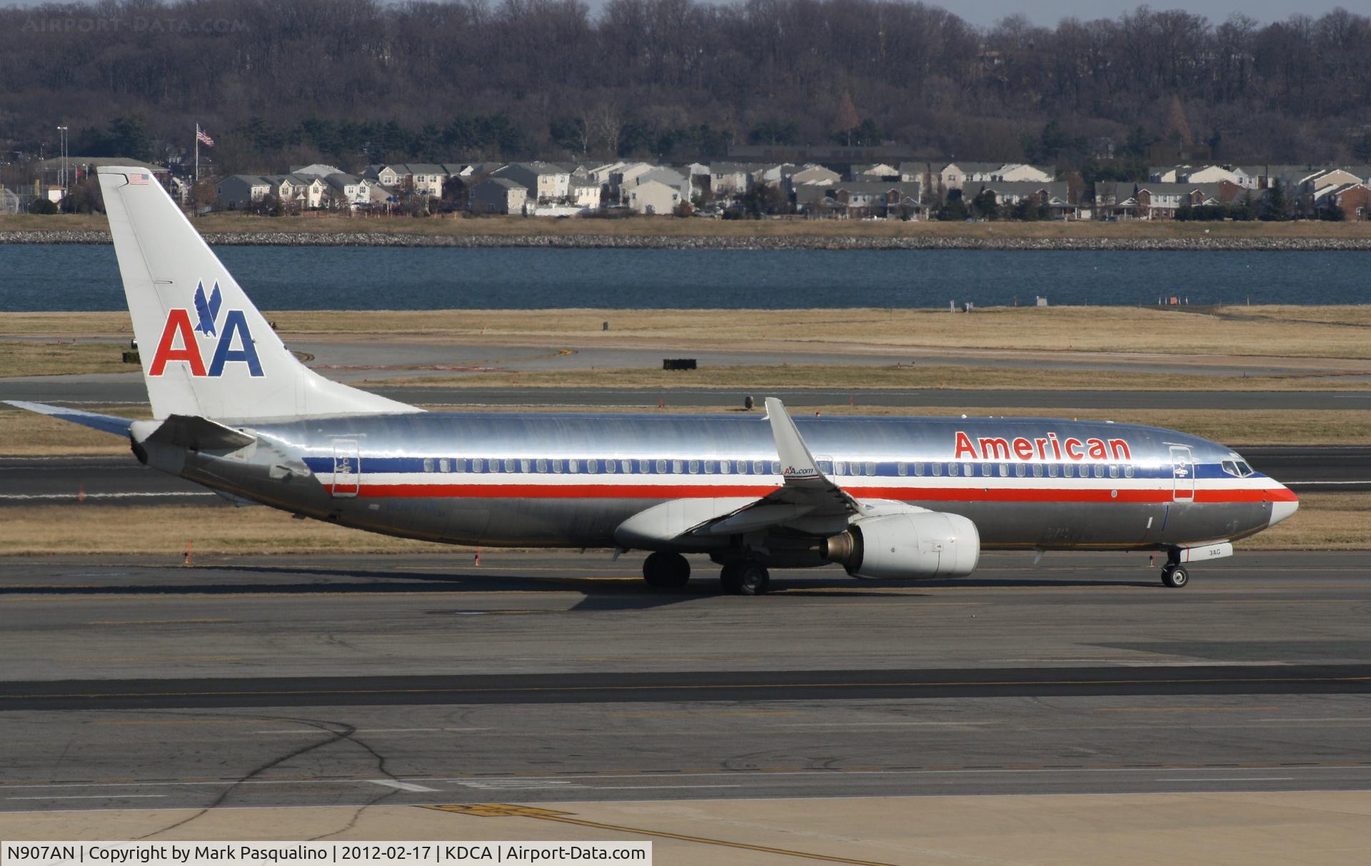 N907AN, 1999 Boeing 737-823 C/N 29509, Boeing 737-800