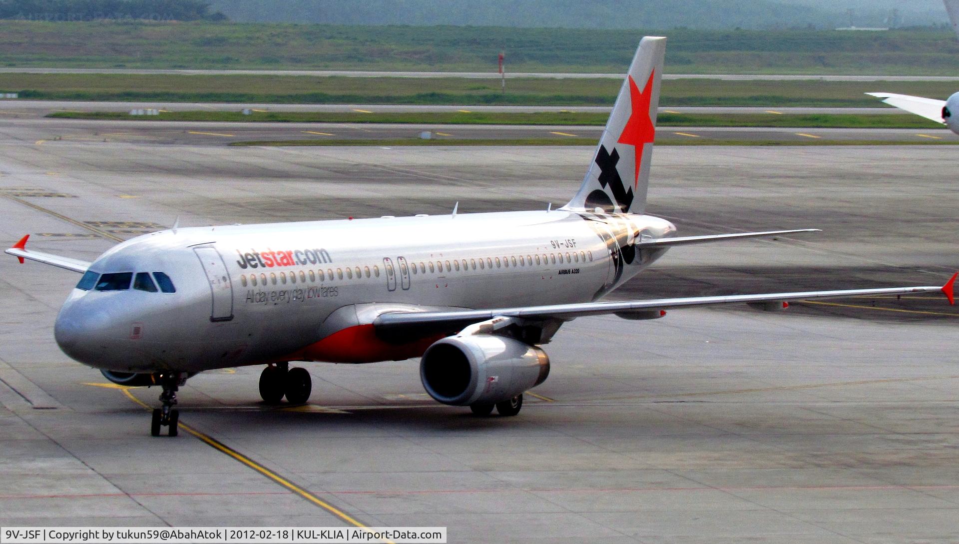 9V-JSF, 2005 Airbus A320-232 C/N 2453, Jetstar