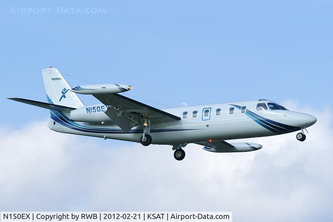 N150EX, 1981 Israel Aircraft Industries 1124 C/N 262, On approach 12R