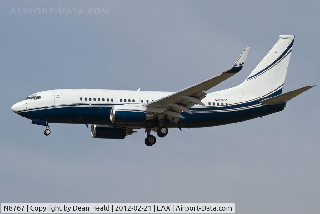 N8767, 2002 Boeing 737-7EG C/N 32807, Samsung Aerospace 2002 Boeing 737-7EG(BBJ) N8767 on short final to RWY 25L.