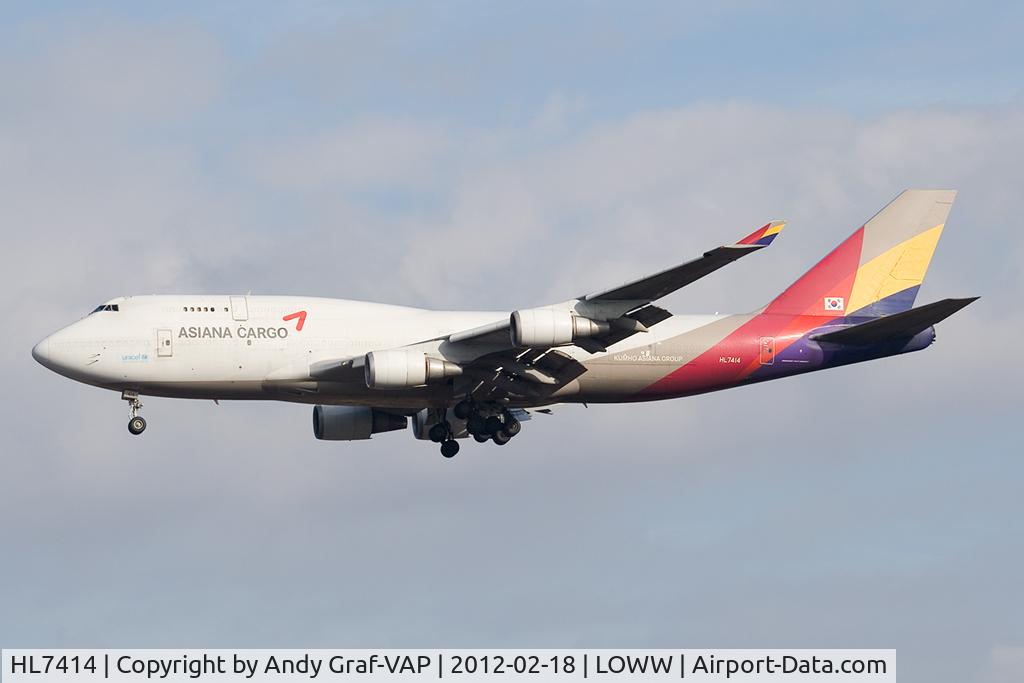 HL7414, 1991 Boeing 747-48EM(BDSF) C/N 25452, Asiana 747-400