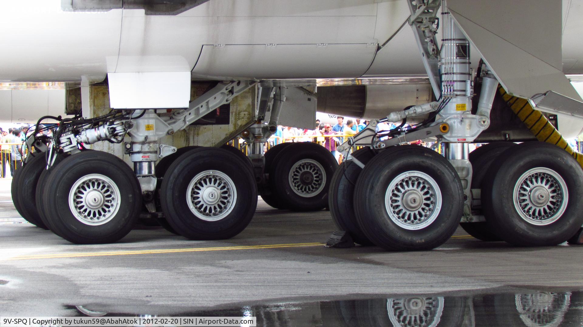 9V-SPQ, Boeing 747-412 C/N 28025, Singapore Airlines