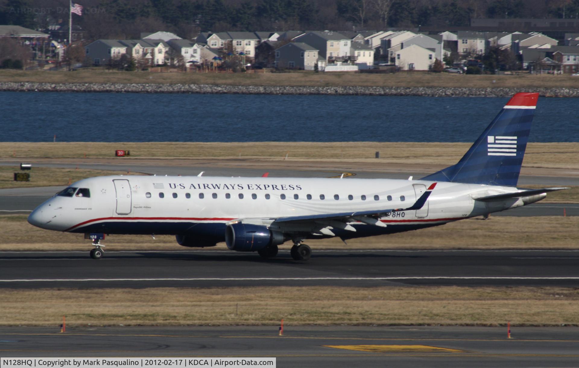 N128HQ, 2008 Embraer 175LR (ERJ-170-200LR) C/N 17000208, ERJ 170-200 LR