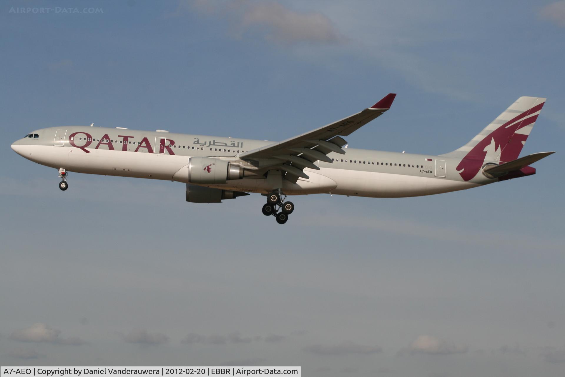 A7-AEO, 2008 Airbus A330-302 C/N 918, Arrival of flight QR941 to RWY 25L