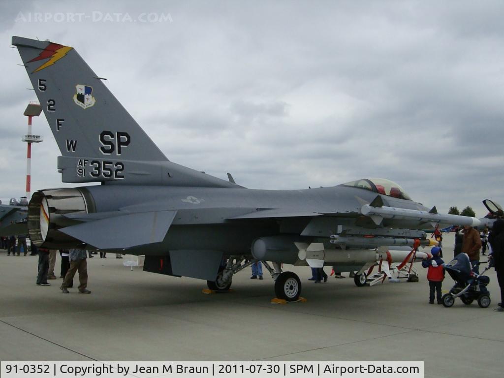 91-0352, 1993 General Dynamics F-16CJ Fighting Falcon C/N CC-50, SP  Spangdahlem AB  Germany