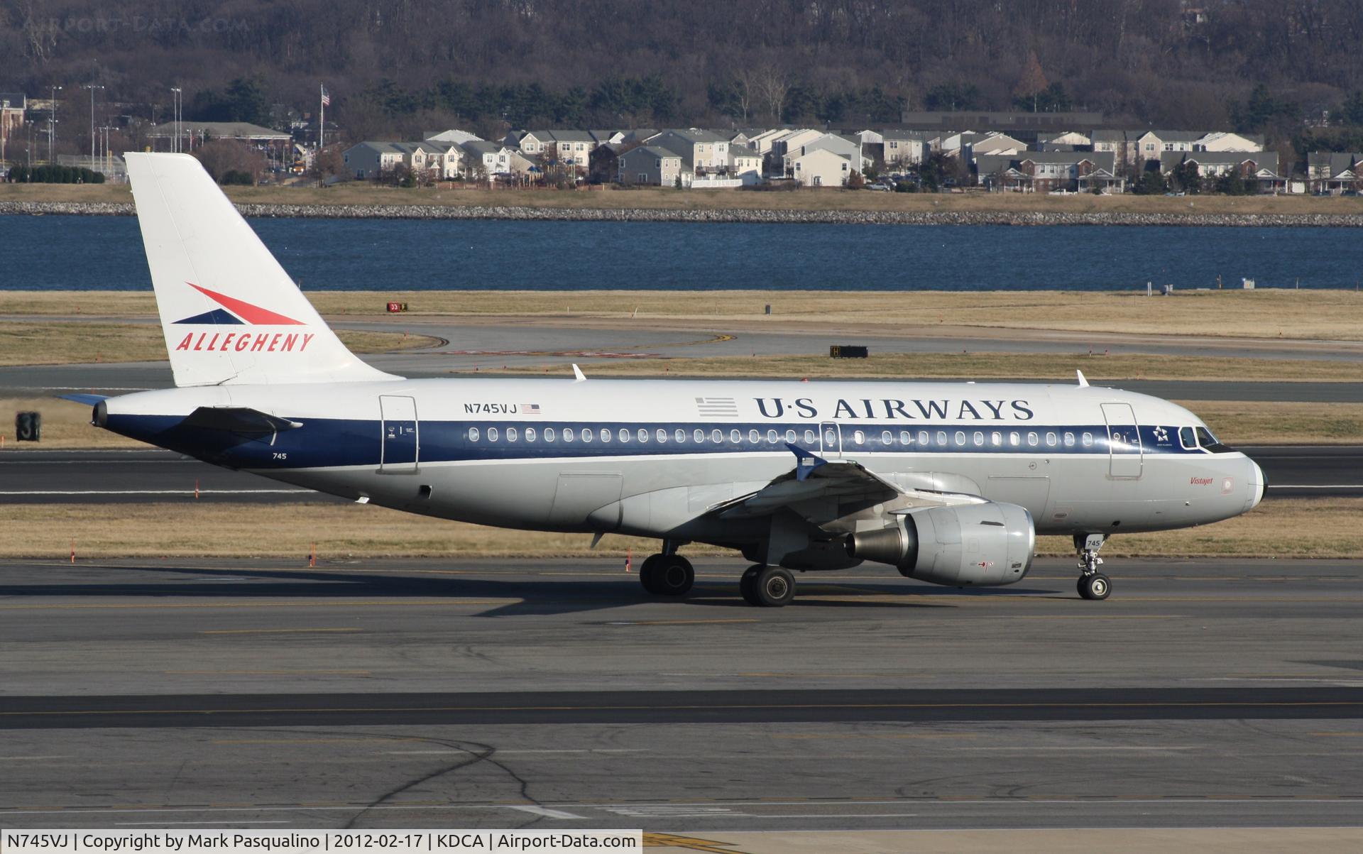N745VJ, 2000 Airbus A319-112 C/N 1289, Airbus A319