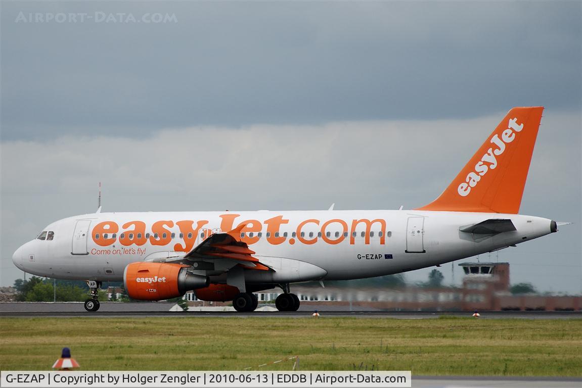 G-EZAP, 2006 Airbus A319-111 C/N 2777, Leaving SXF with a southern destination.....