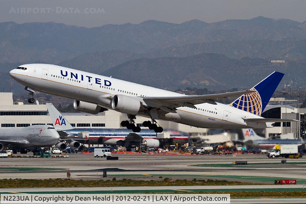 N223UA, 2001 Boeing 777-222 C/N 30224, United Airlines N223UA (FLT UAL891) departing RWY 25R en route to Narita Int'l (RJAA/NRT).