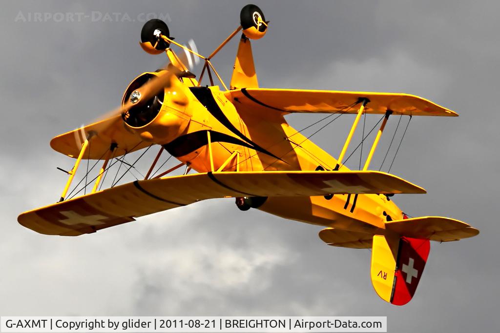 G-AXMT, 1938 Bucker Bu-133C Jungmeister C/N 46, Straight and level!!