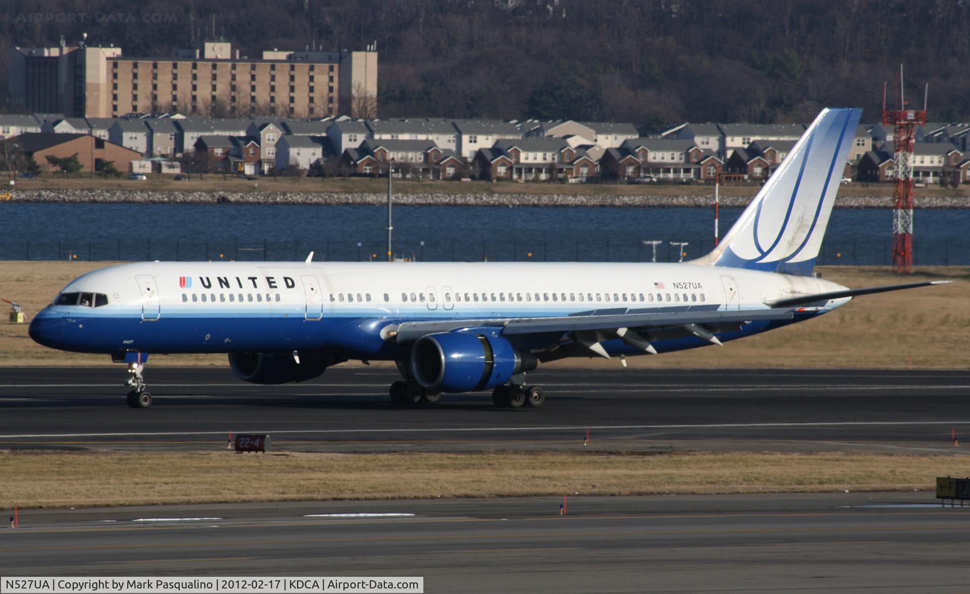 N527UA, 1991 Boeing 757-222F C/N 24995, Boeing 757-200