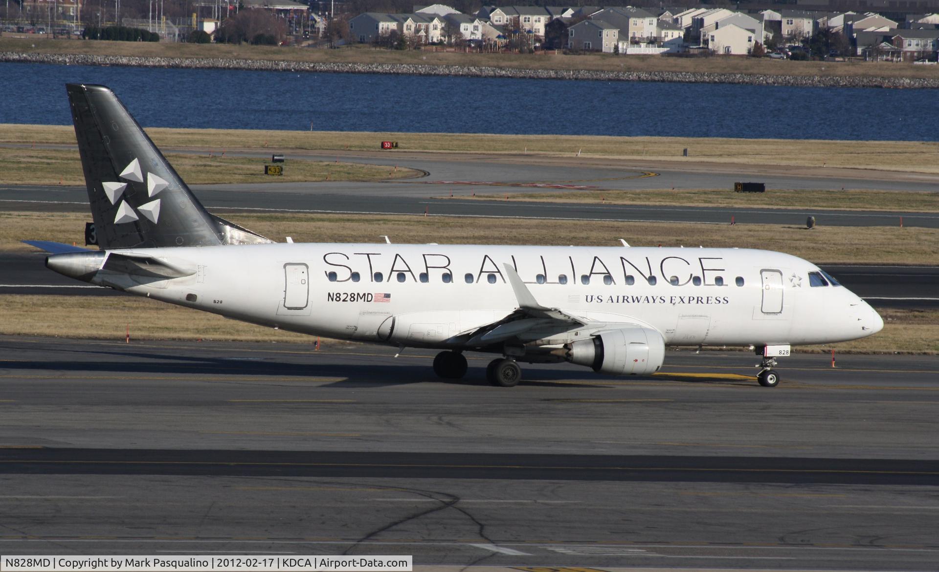 N828MD, 2005 Embraer 170SU (ERJ-170-100SU) C/N 17000048, ERJ 170-100SU