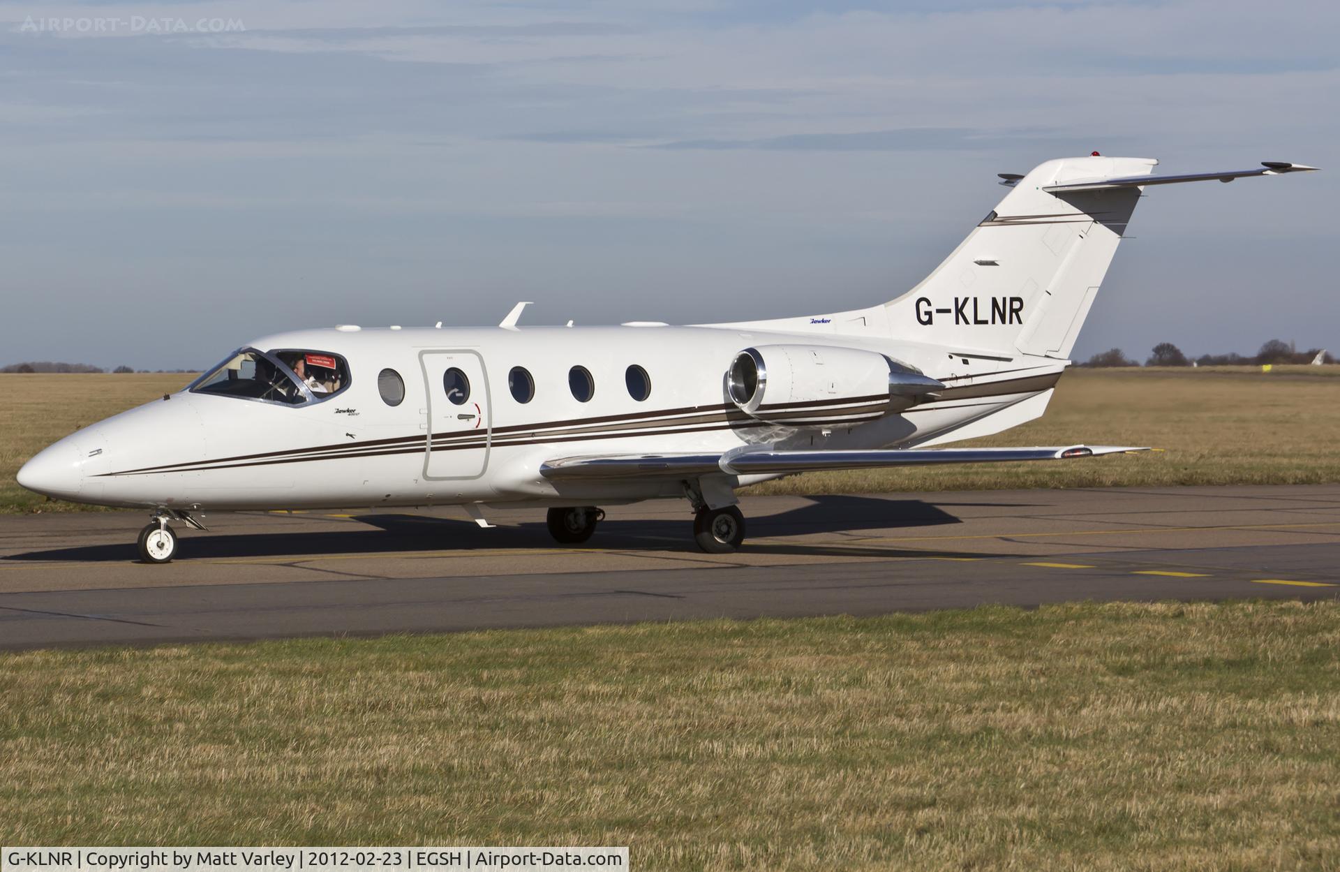 G-KLNR, 2009 Raytheon Hawker 400XP C/N RK-552, Taxiing to the SaxonAir.