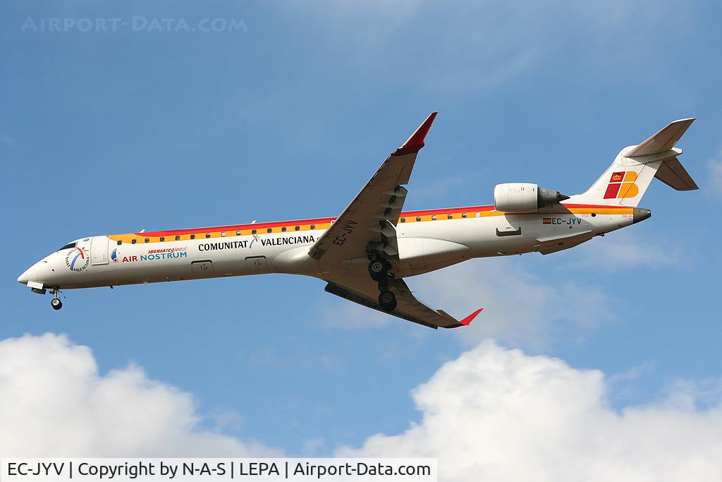 EC-JYV, 2006 Canadair CRJ-900ER (CL-600-2D24) C/N 15106, Arriving