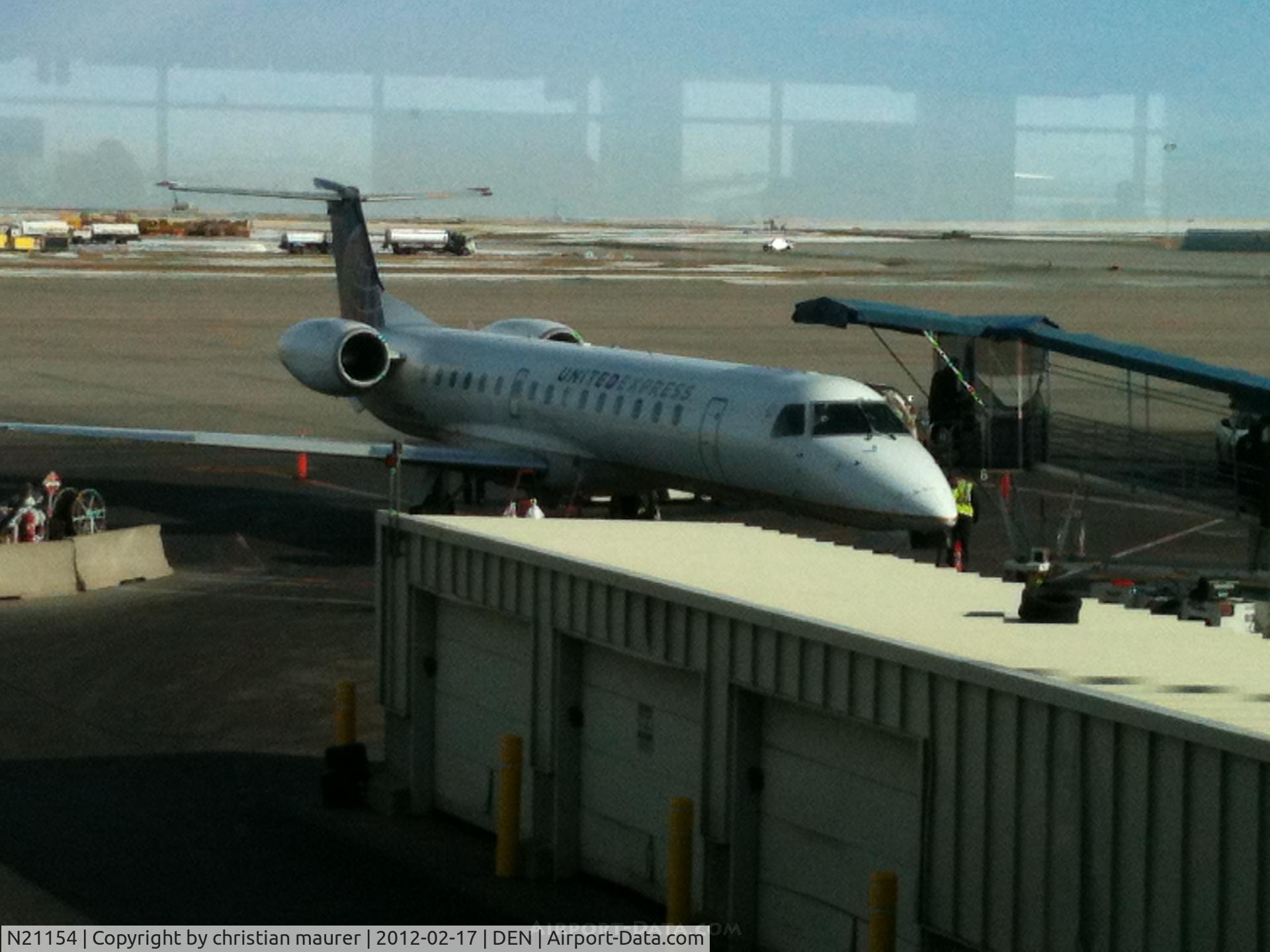 N21154, 2003 Embraer ERJ-145XR (EMB-145XR) C/N 145772, JUST LANDED FROM IAH