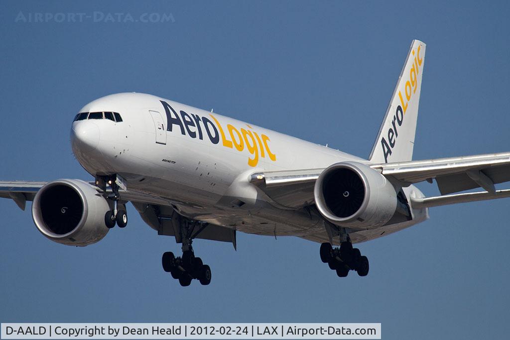 D-AALD, 2009 Boeing 777-FZN C/N 36004, Aero Logic D-AALD on short final to RWY 25L.