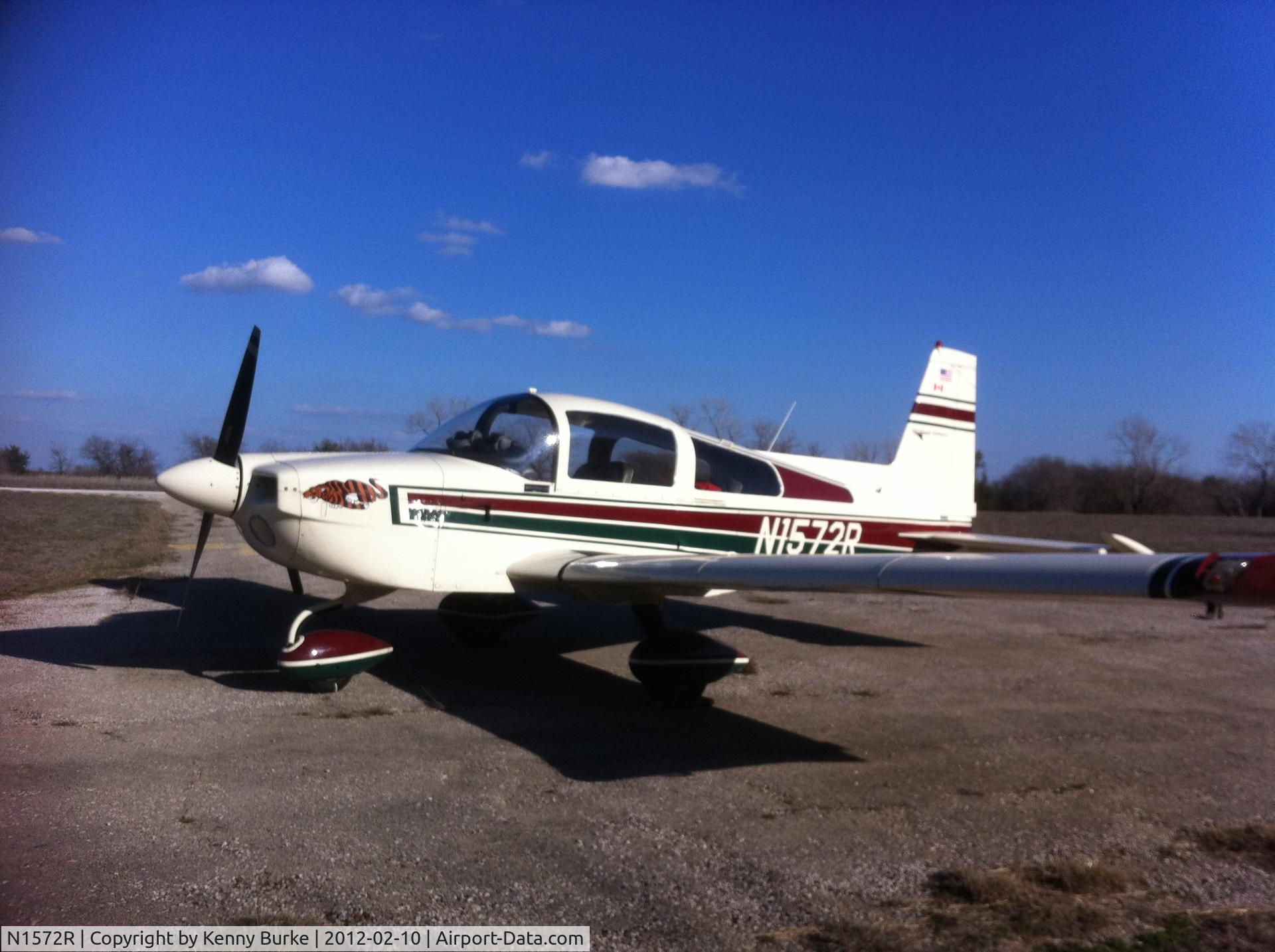 N1572R, 1975 Grumman American AA-5B Tiger C/N AA5B-0072, At F50 Lake Whitney State Park