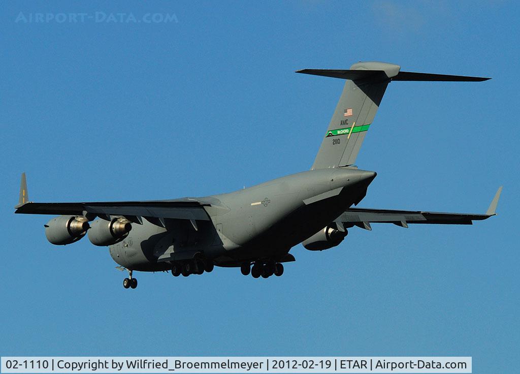 02-1110, 2002 Boeing C-17A Globemaster III C/N P-110, On Approach to Runway 26.