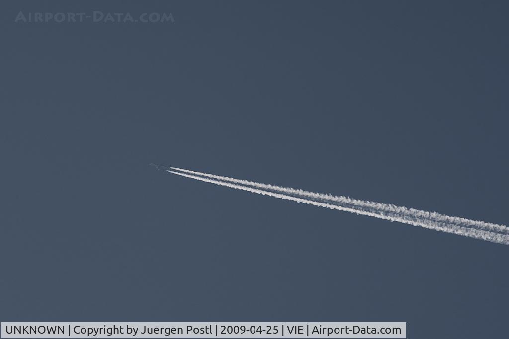 UNKNOWN, Contrails Various C/N Unknown, Contrail
