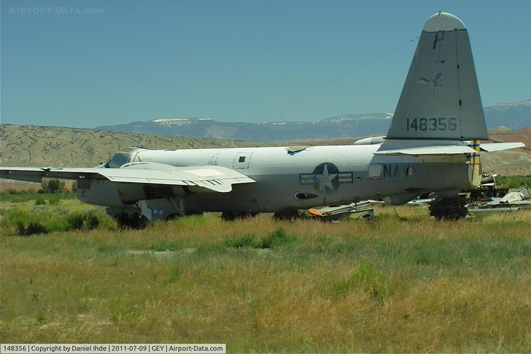 148356, 1961 Lockheed SP-2H (P2V-7S) Neptune C/N 726-7246, Unidentified P2V-7 @ GEY (P2V-7S cn 726-7246)