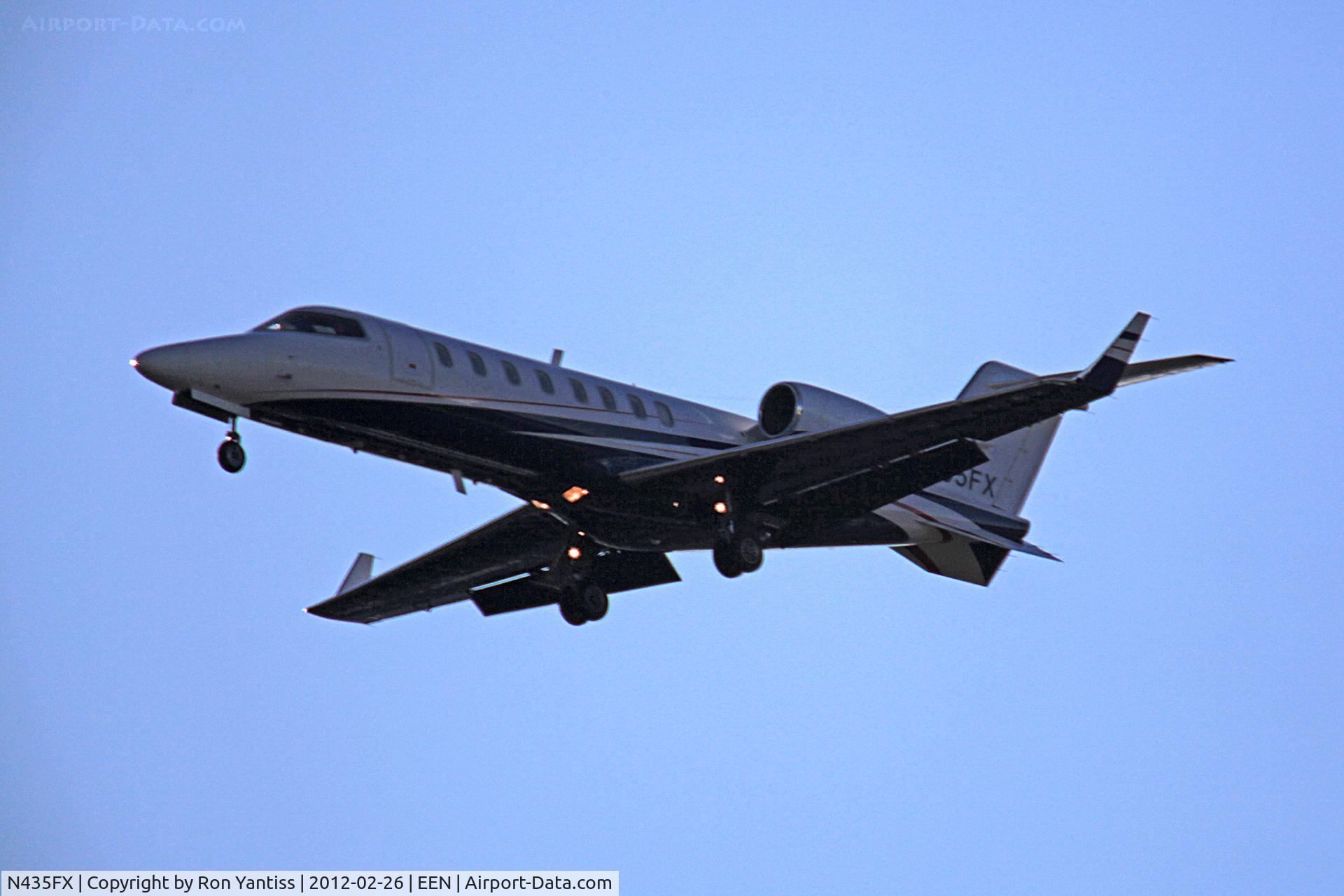 N435FX, Learjet Inc 45 C/N 271, Straight in final on the ILS runway 02, Dillant-Hopins Airport, Keene, NH