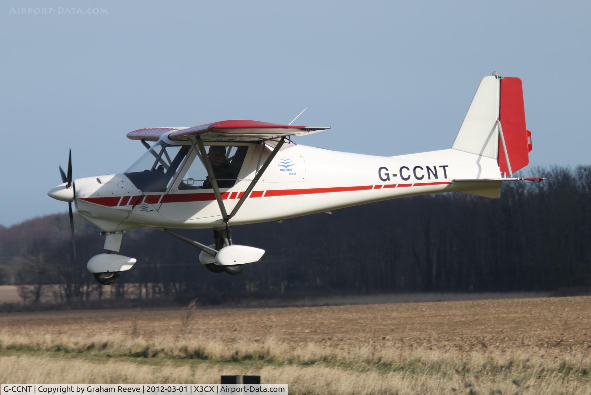 G-CCNT, 2003 Comco Ikarus C42 FB80 C/N 0311-6585, Landing at Norhtrepps.
