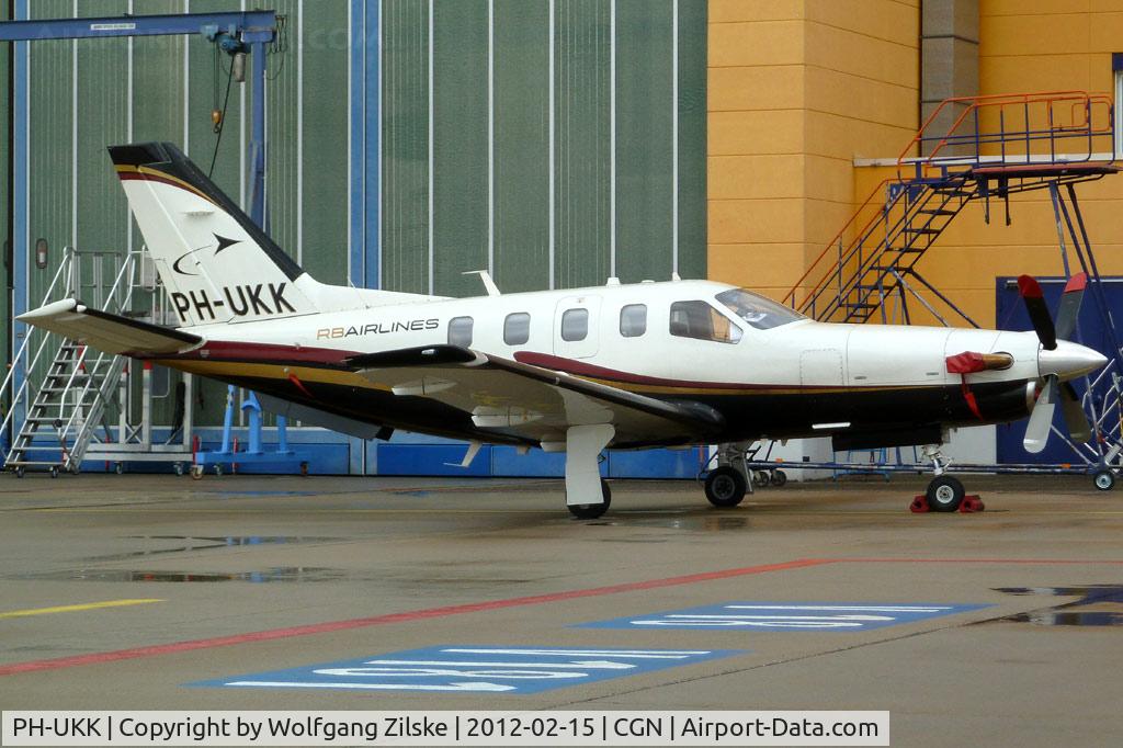 PH-UKK, 2006 Socata TBM-850 C/N 372, visitor
