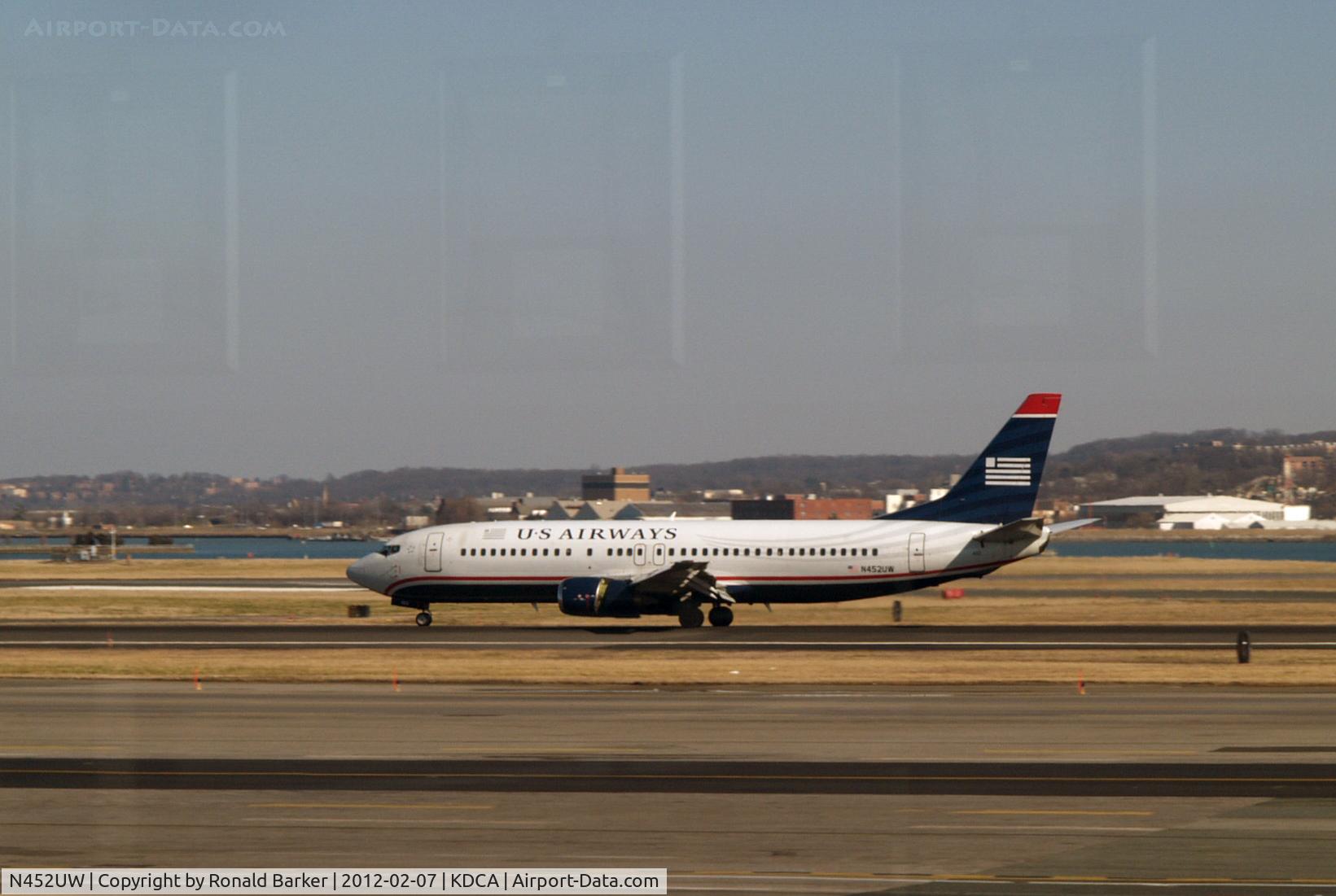 N452UW, 1991 Boeing 737-4B7 C/N 24979, DCA, VA