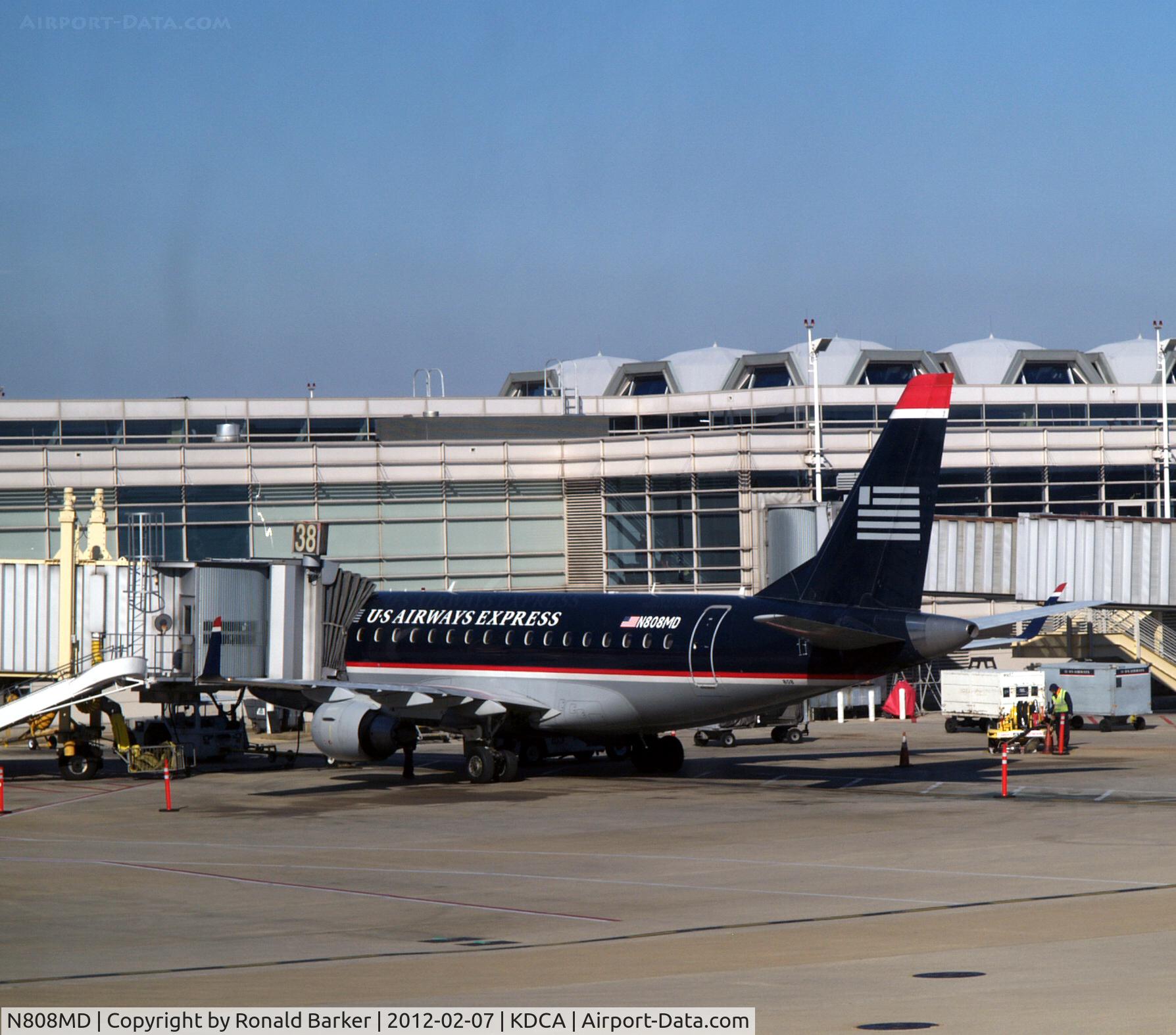 N808MD, 2004 Embraer 170SU (ERJ-170-100SU) C/N 17000021, DCA, VA