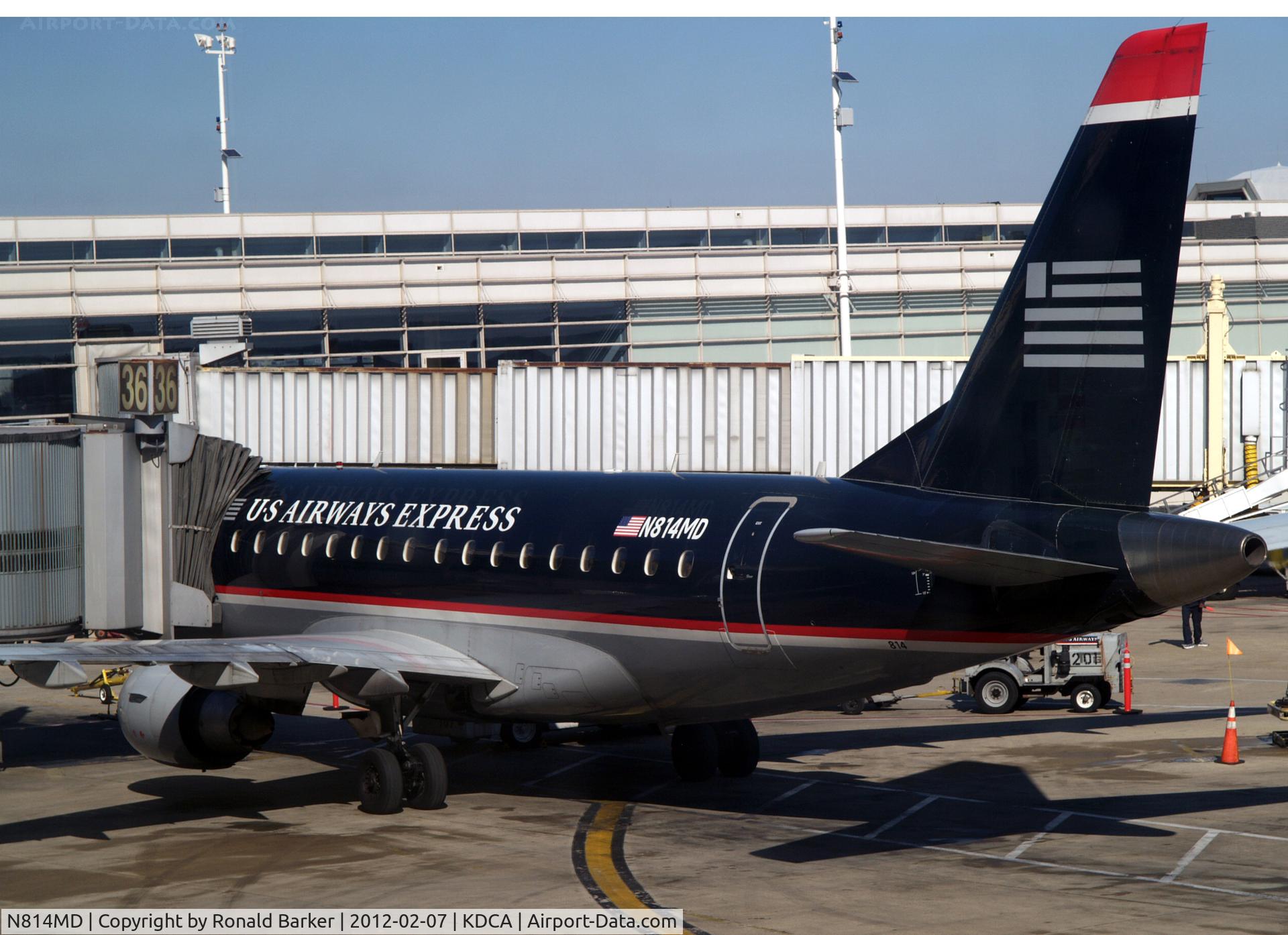 N814MD, 2004 Embraer 170SU (ERJ-170-100SU) C/N 17000033, Parked DCA, VA