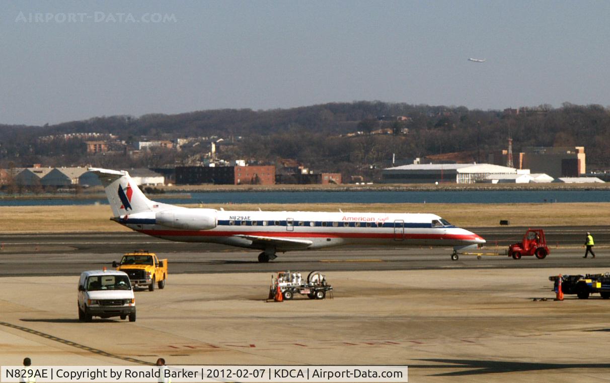 N829AE, 2002 Embraer ERJ-140LR (EMB-135KL) C/N 145609, Taxi DCA, VA
