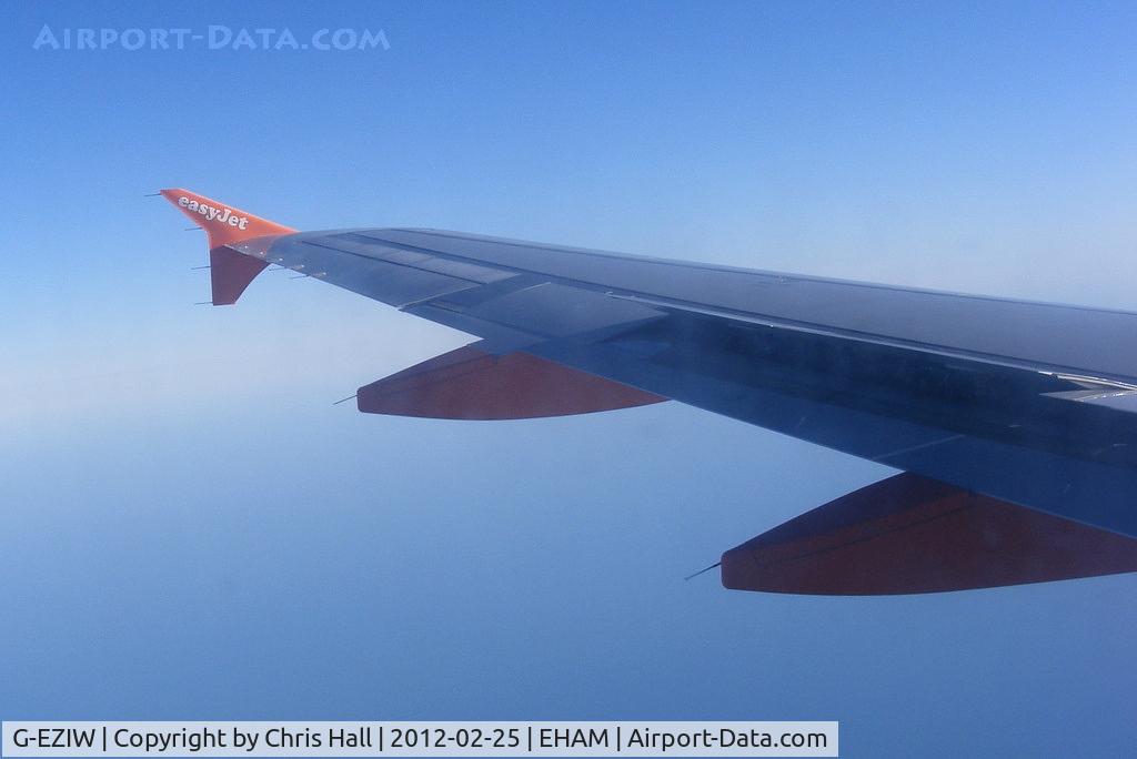 G-EZIW, 2005 Airbus A319-111 C/N 2578, enroute to Schiphol from Liverpool