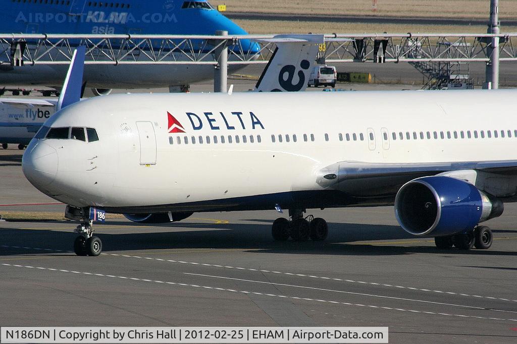 N186DN, 1995 Boeing 767-332 C/N 27962, Delta Airlines