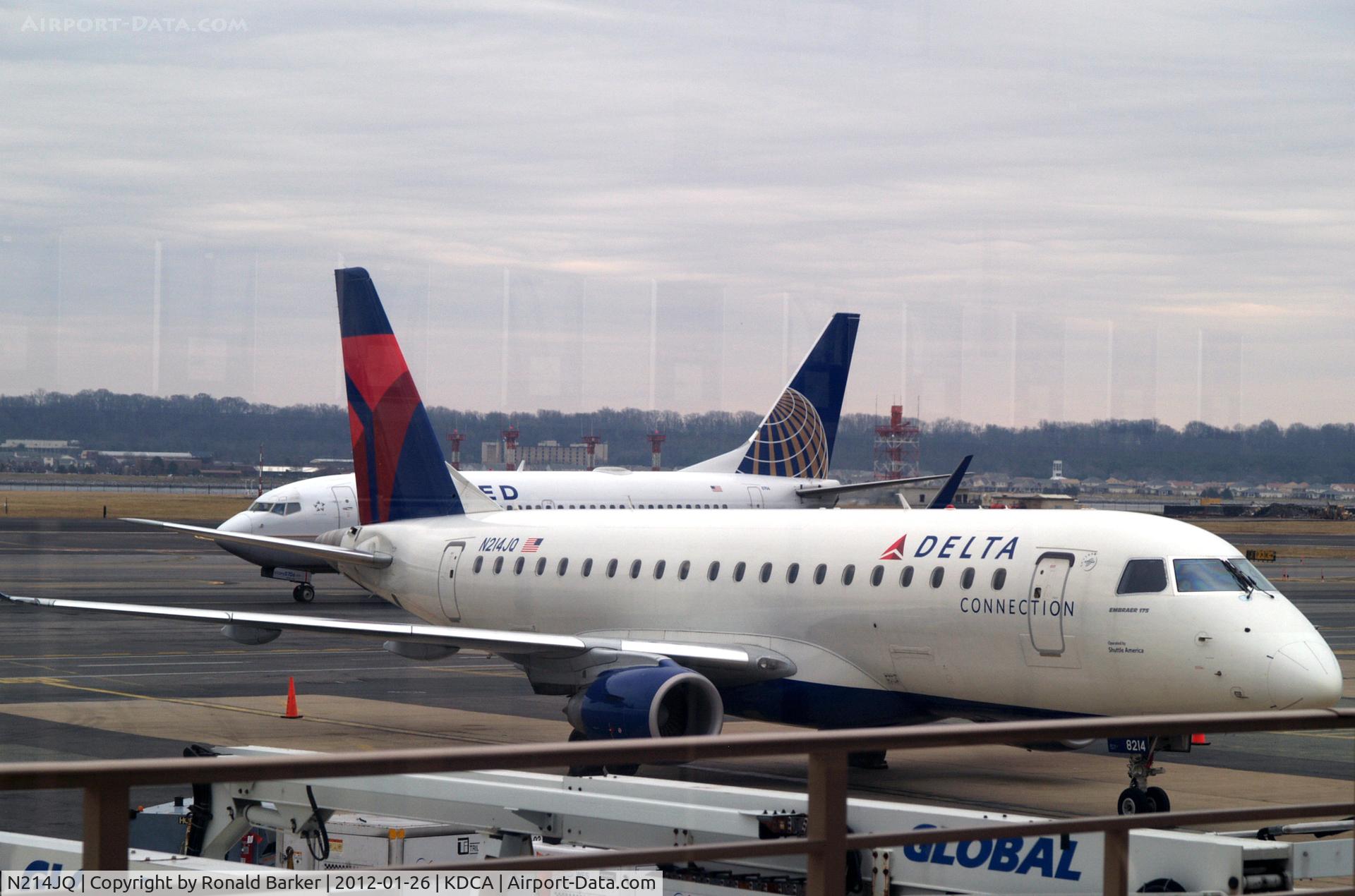N214JQ, 2009 Embraer 175LR (ERJ-170-200LR) C/N 17000267, DCA, VA