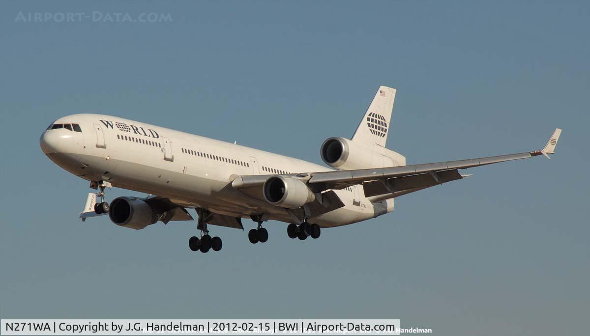 N271WA, 1992 McDonnell Douglas MD-11 C/N 48518, on final to 33L