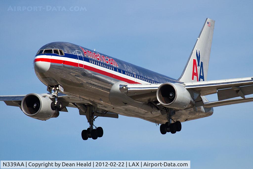 N339AA, 1988 Boeing 767-223 C/N 22336, American Airlines N339AA (FLT AAL3) from John F Kennedy Int'l (KJFK) on short final to RWY 25L.