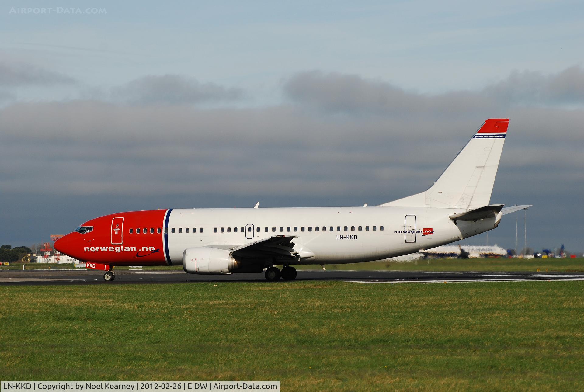 LN-KKD, 1999 Boeing 737-33V C/N 29339, Departing off Rwy28 operating NAX 1363