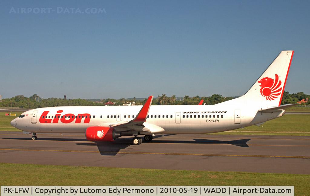PK-LFW, 2009 Boeing 737-90GPER C/N 35724, Lion Inter