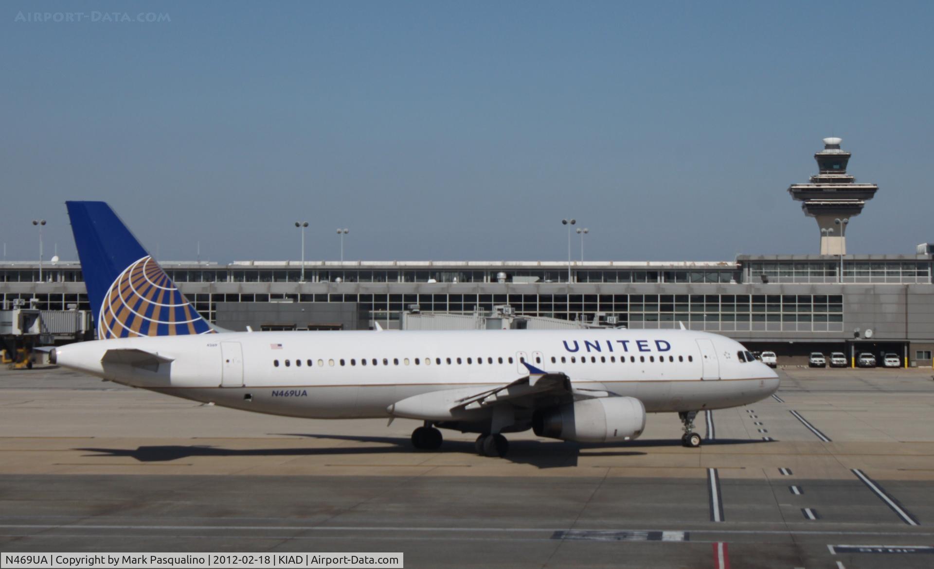N469UA, 2001 Airbus A320-232 C/N 1409, Airbus A320