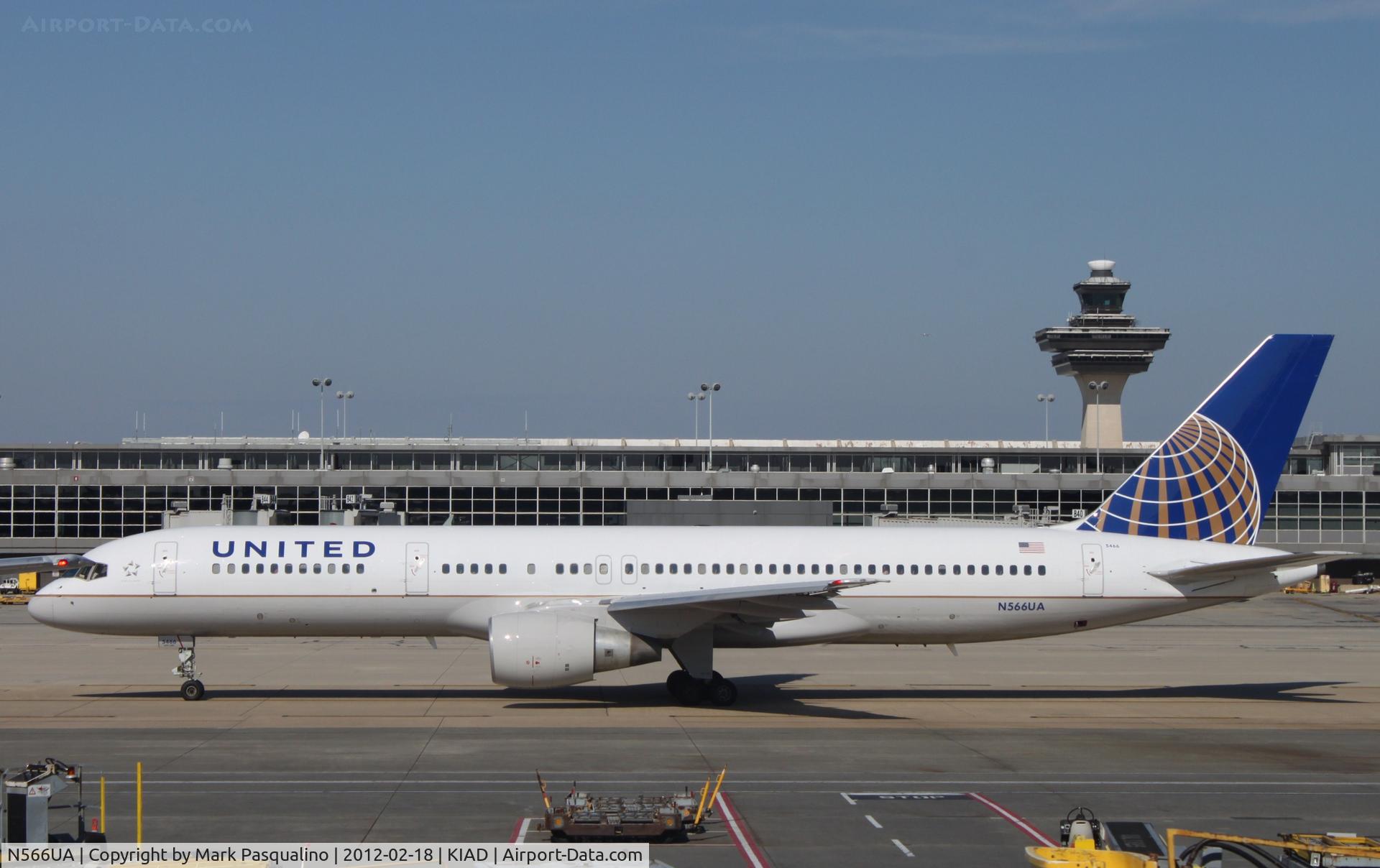 N566UA, 1992 Boeing 757-222 C/N 26670, Boeing 757-200