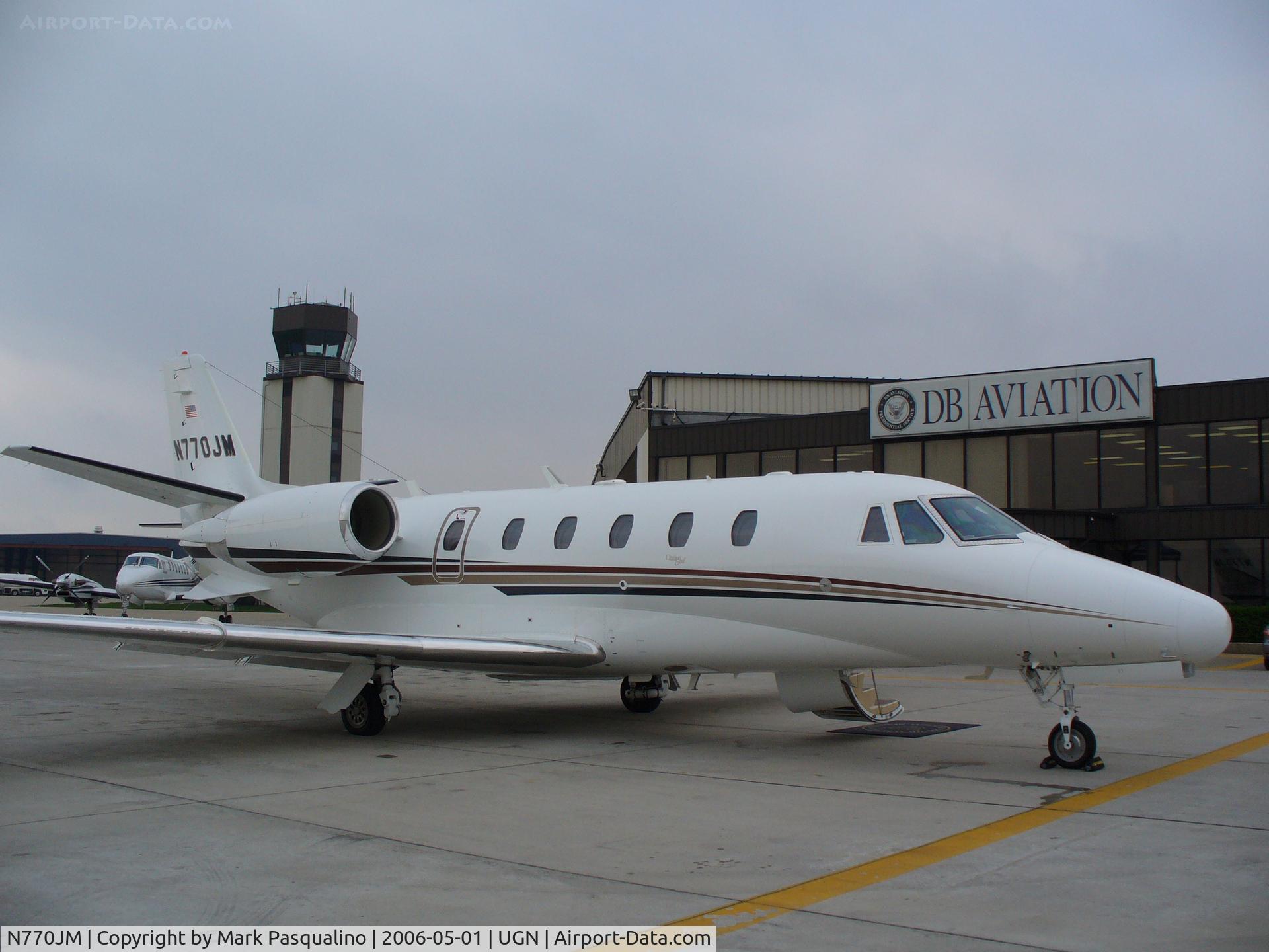 N770JM, 2004 Cessna 560XL C/N 560-5370, Ramp