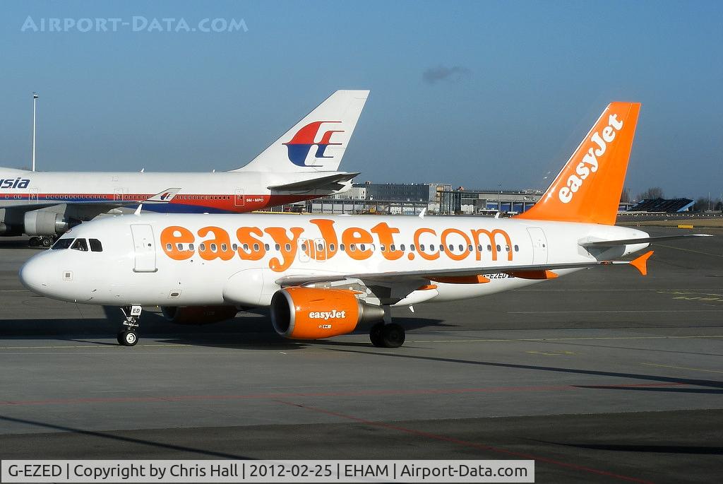 G-EZED, 2004 Airbus A319-111 C/N 2170, easyJet