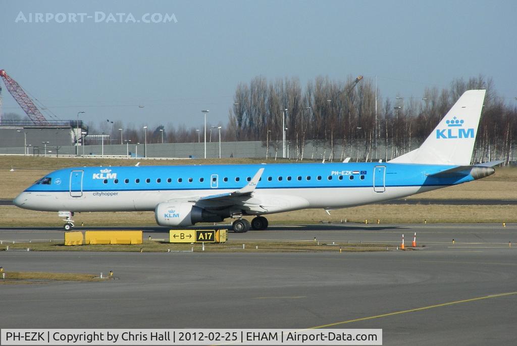 PH-EZK, 2009 Embraer 190LR (ERJ-190-100LR) C/N 19000326, KLM Cityhopper