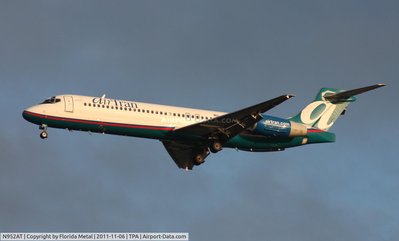 N952AT, 2000 Boeing 717-200 C/N 55014, Air Tran 717