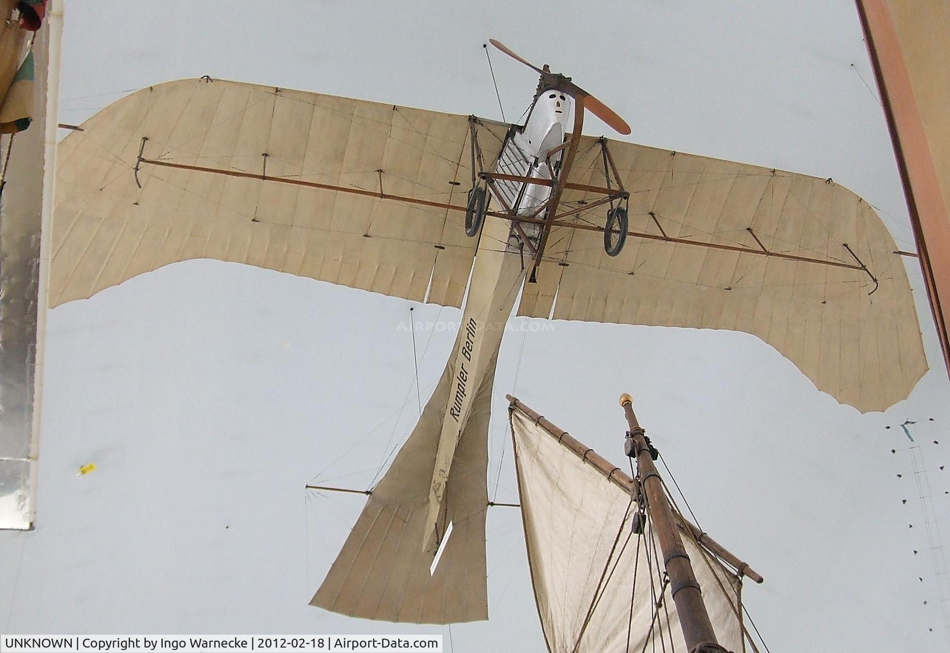 UNKNOWN, 1910 Rumpler Berlin Taube C/N 19, Rumpler Taube at the Deutsches Museum, München (Munich)
