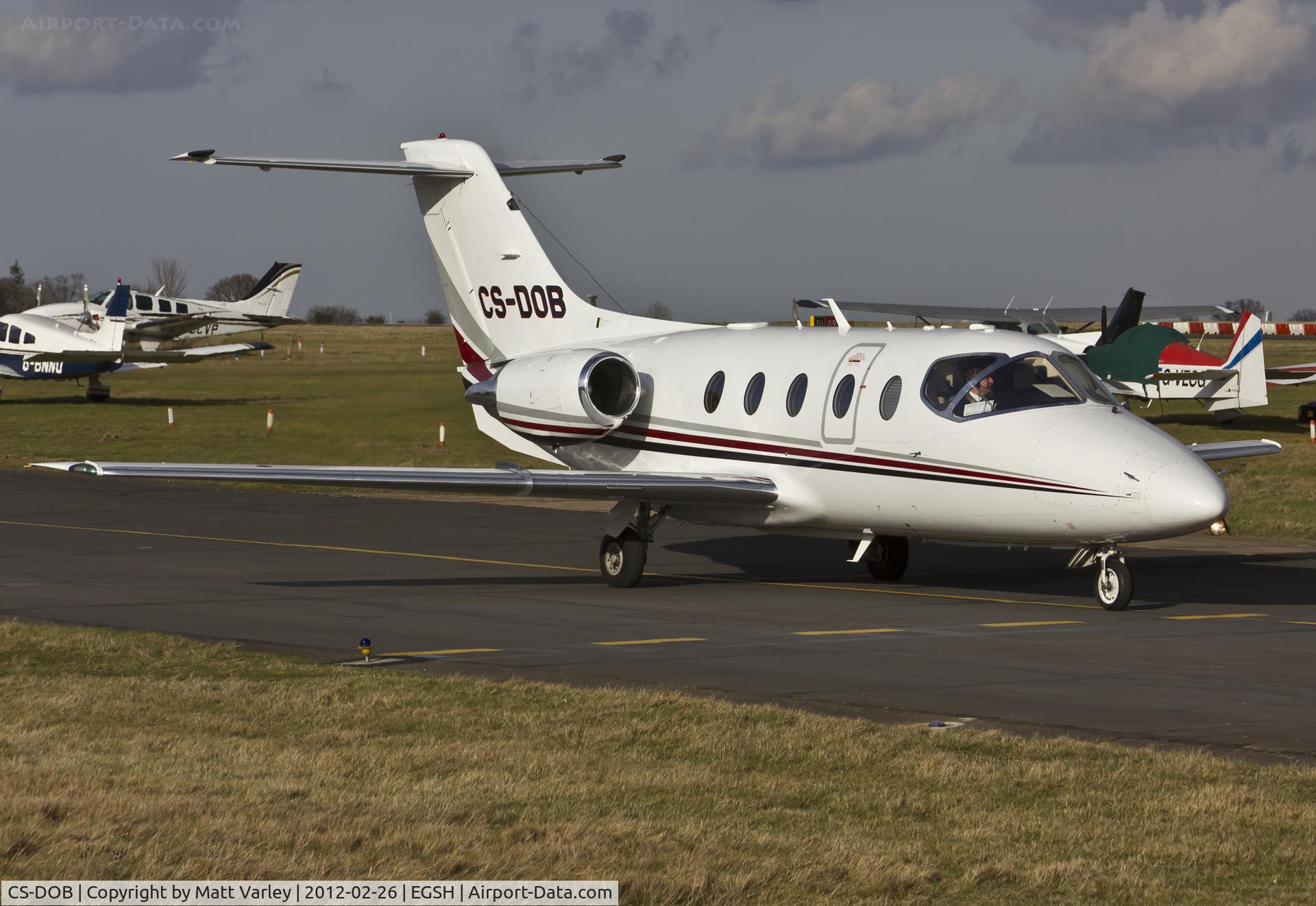 CS-DOB, 2008 Hawker Beechcraft 400A Beechjet Beechjet C/N RK-561, Arriving at SaxonAir.