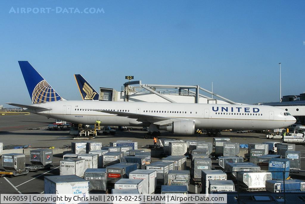 N69059, 2002 Boeing 767-424/ER C/N 29454, United